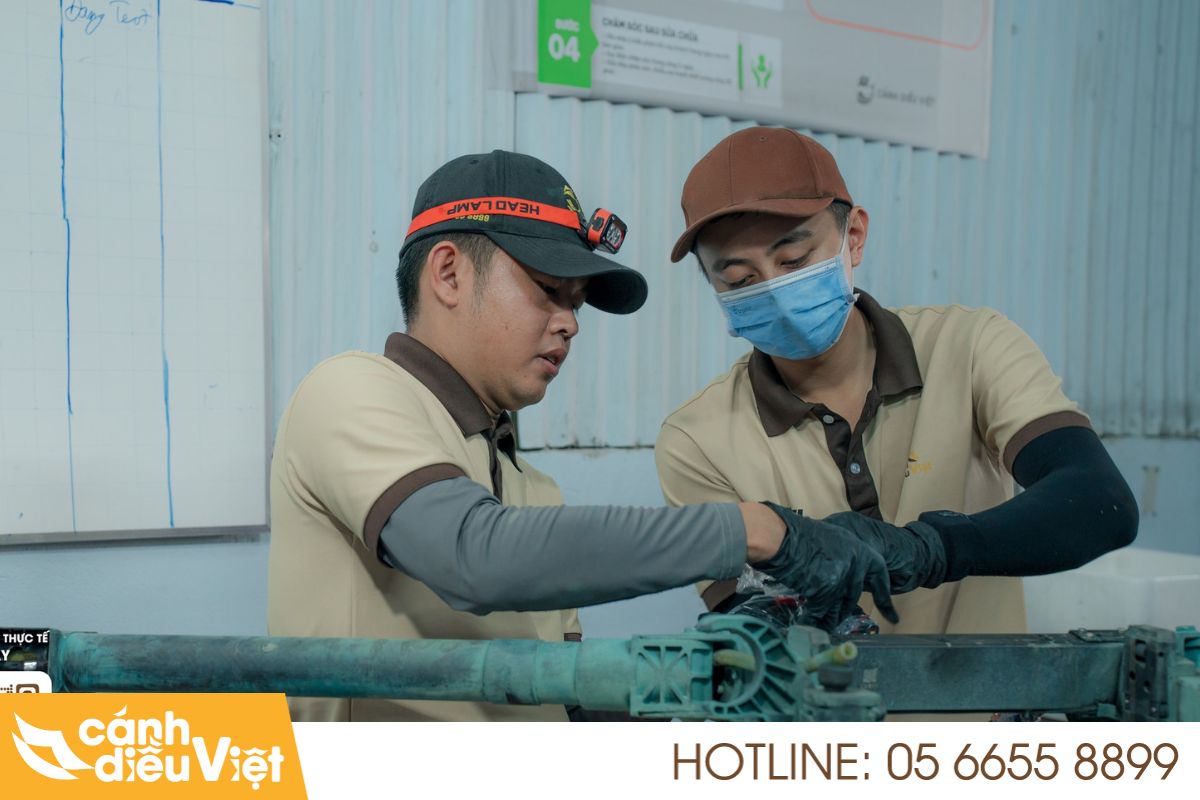 Hướng Dẫn cách Vệ Sinh DJI T25 hàng này và sau chuyến bay 4 Hướng dẫn vệ sinh dji t25 từng bước