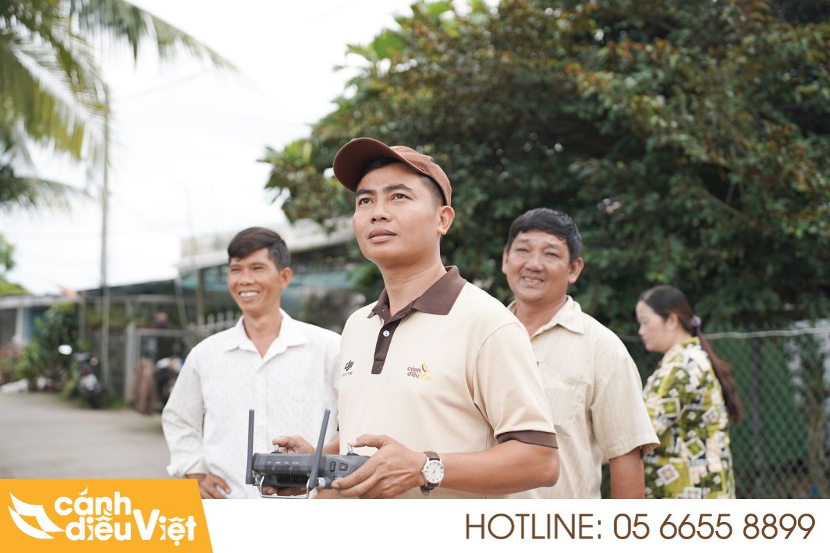 Ứng Dụng Máy Bay Phun Thuốc Cho Chôm Chôm tăng x2 năng suất 6 Lợi ích vượt trội của máy bay phun thuốc cho chôm chôm