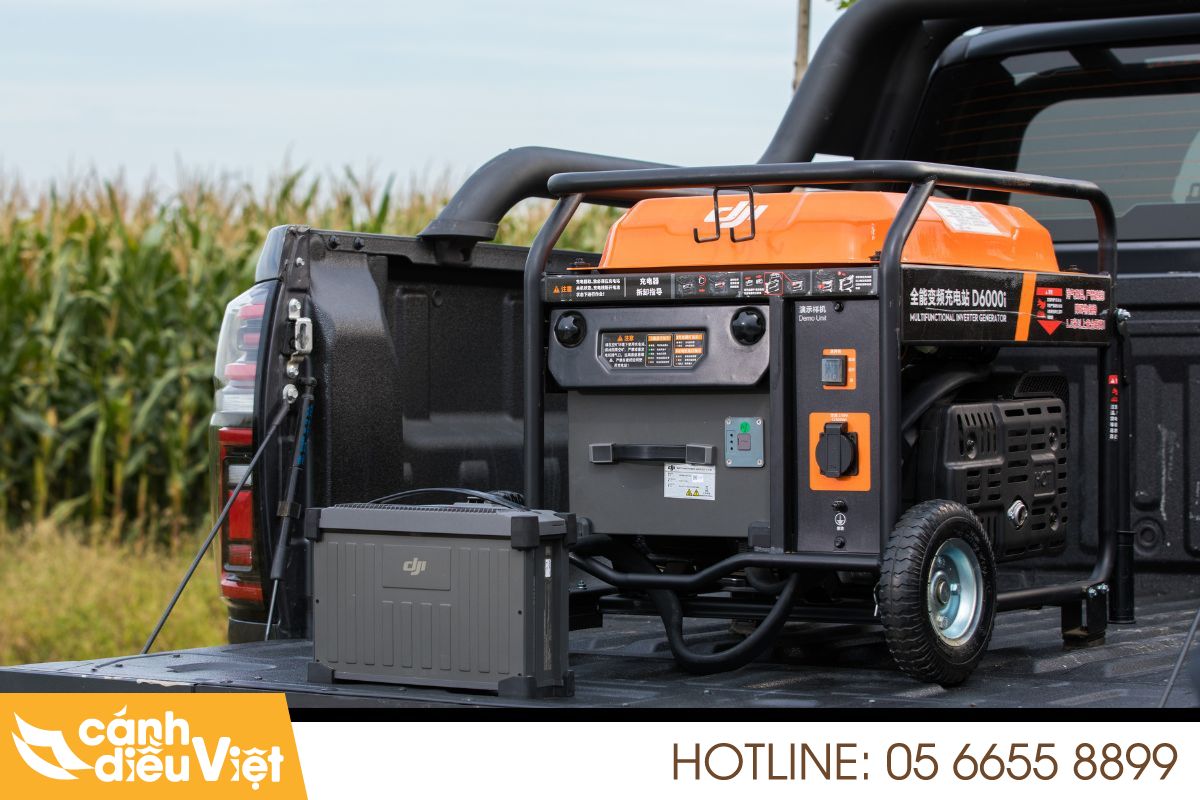 Máy phát điện D6000i tương thích với các loại pin máy bay nào