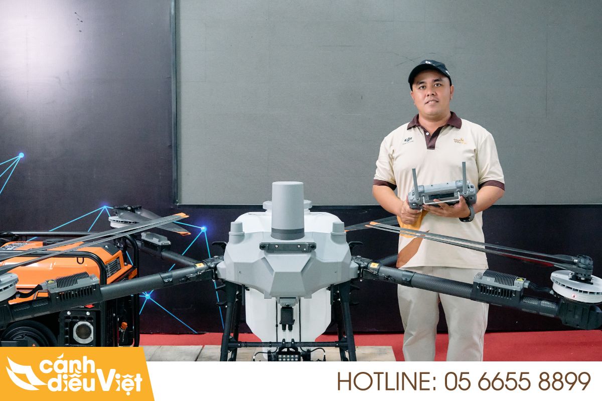 Máy bay DJI T70P phun thuốc cho cây ngô 6 hướng dẫn sử dụng máy bay t70p phun thuốc cho cây ngô