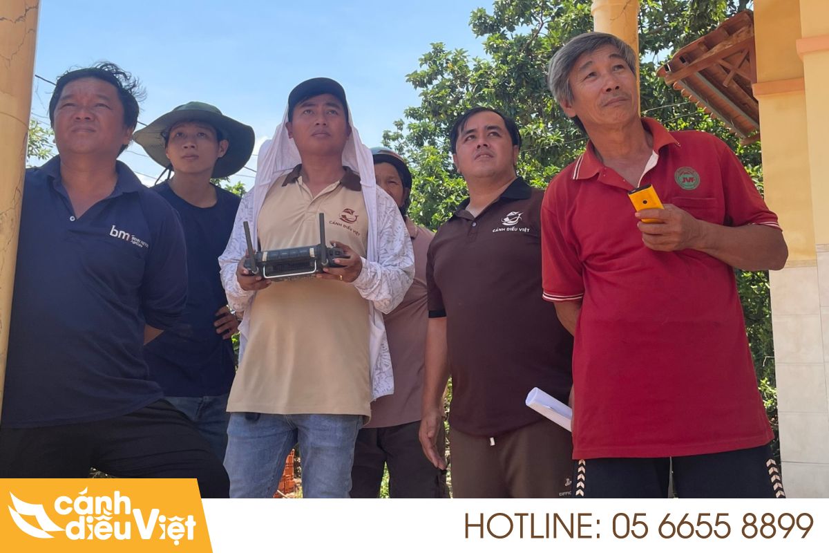 Máy bay phun thuốc Quảng Trị: Giải Pháp Nông Nghiệp 4.0 10 máy bay phun thuốc quảng trị